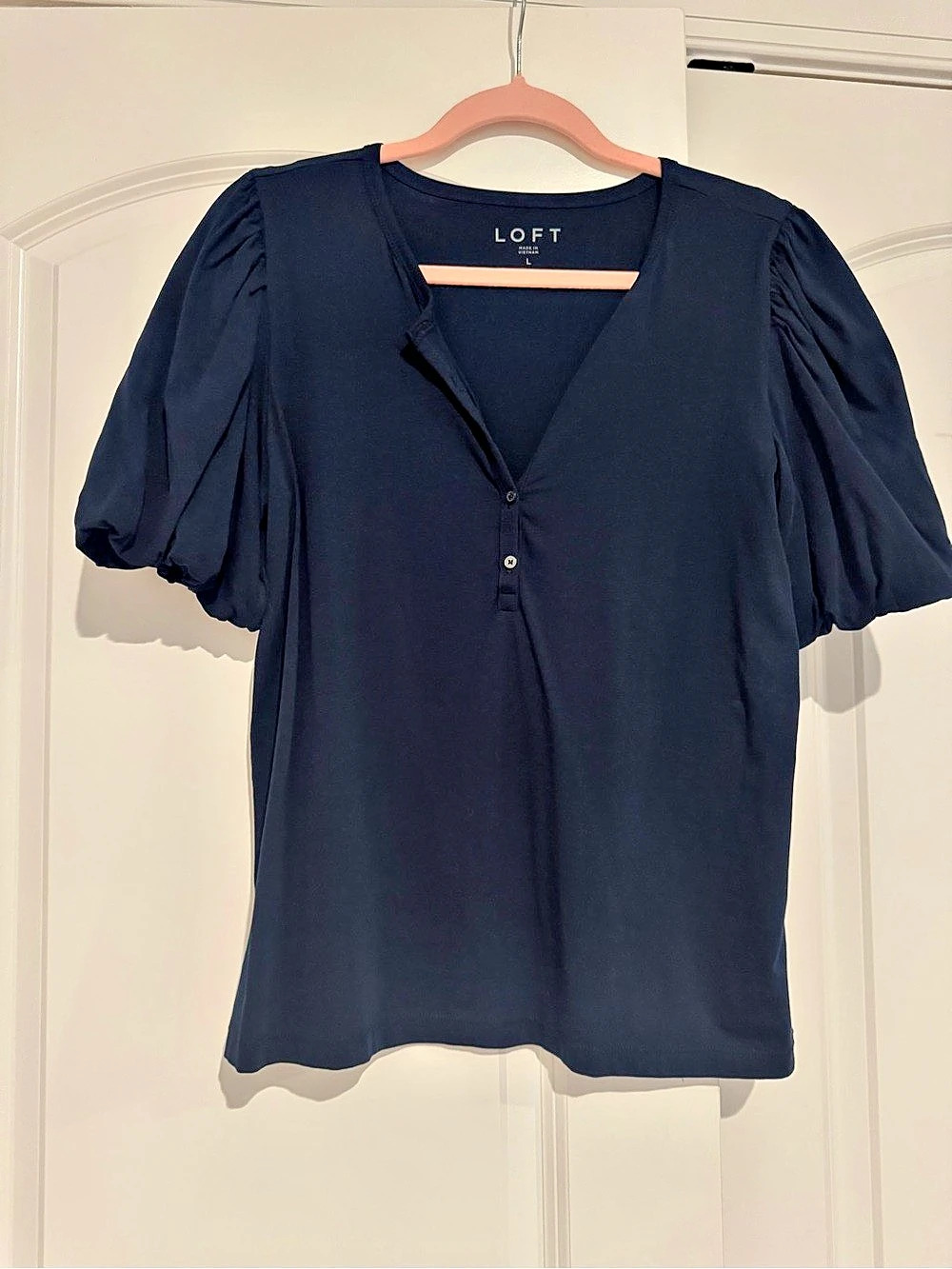 LOFT Puff Sleeve Blouse in Black Large Like New